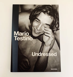 Mario Testino - Undressed (Softback)