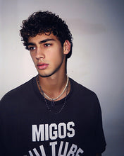 Load image into Gallery viewer, Yearbook Fanzine #18