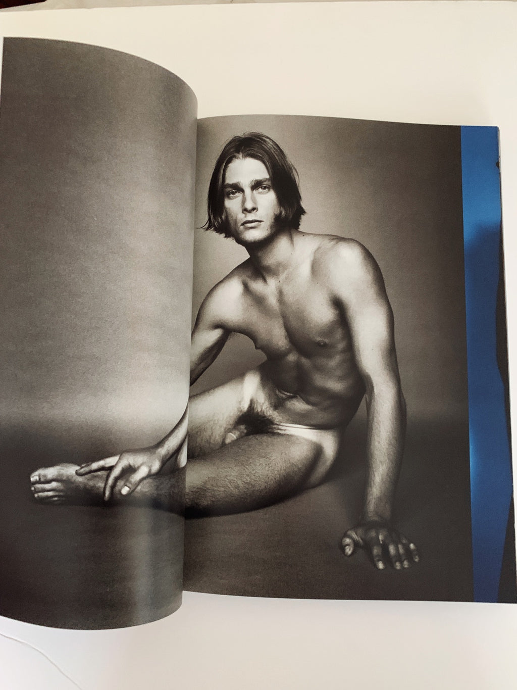 Mario Testino - Undressed (Softback)